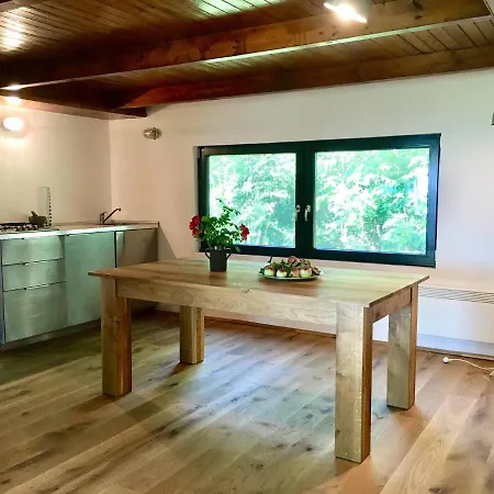 Kesa Fahaz Konukevi Balatonlelle